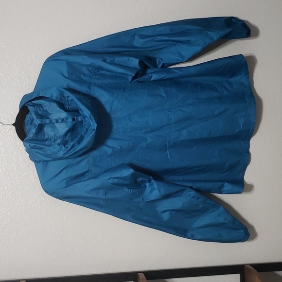 Marmot lightweight windbreaker size M - Picture 16 of 16